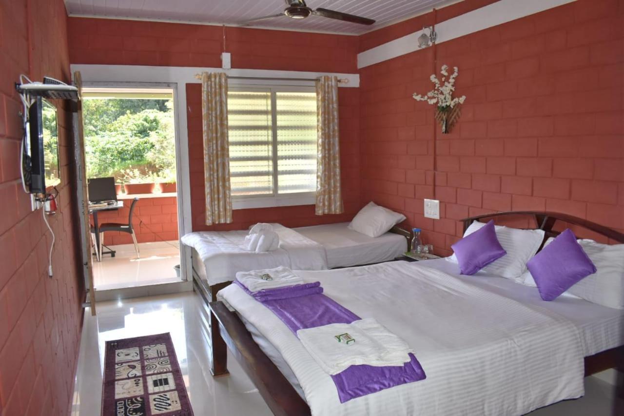 Camp Coorg Leilighet Madikeri Eksteriør bilde